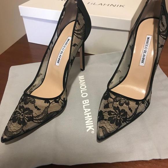 manolo blahnik lace pump